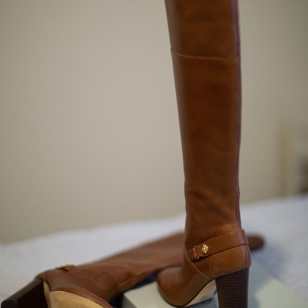 Anne Klein brown "Nixie" high heel brown boots - Picture 2 of 9